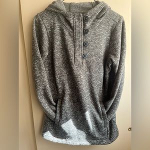 Columbia Hoodie Sweater w/ pocket